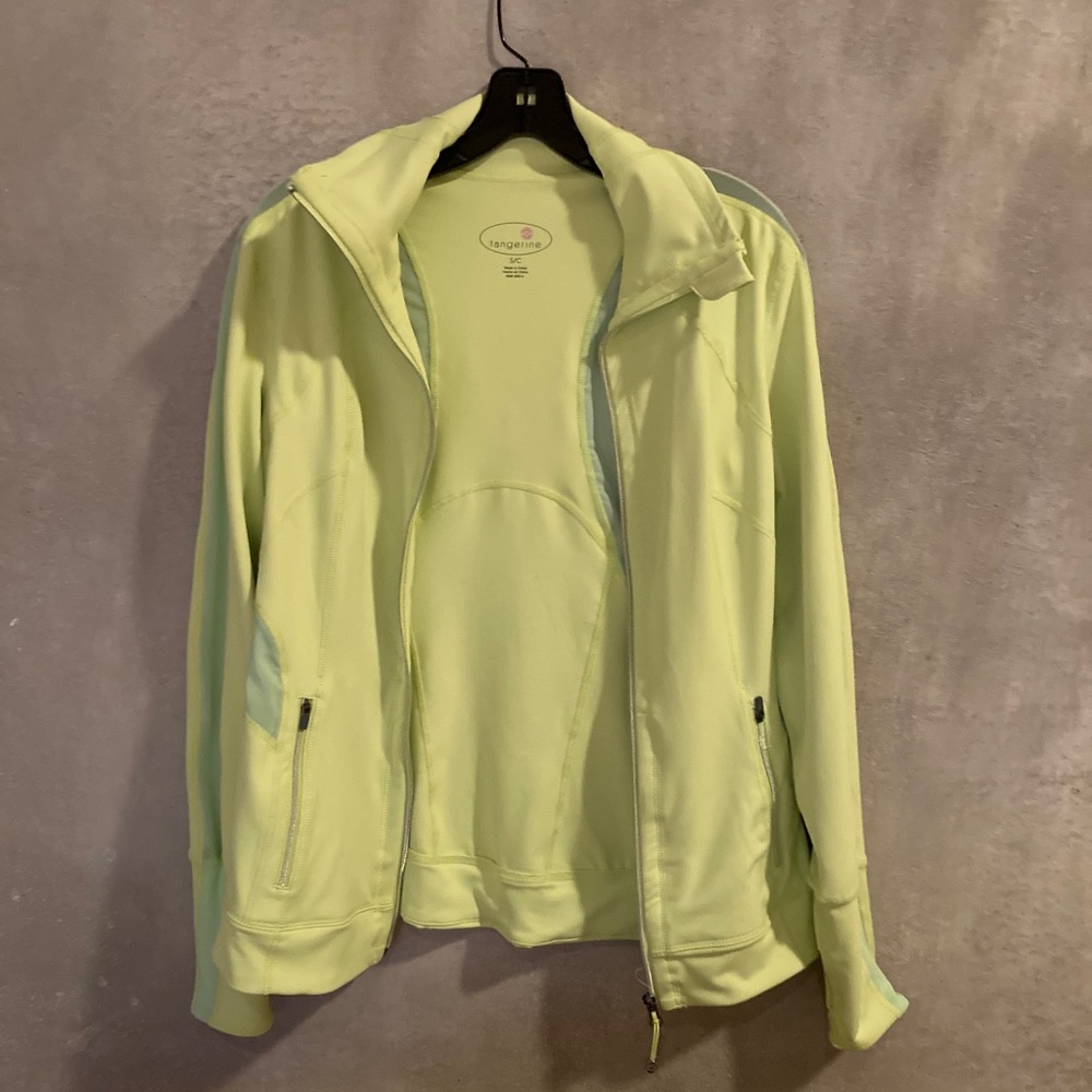 NWOT Running Jacket